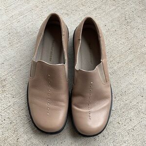 🌟HP🌟Gently worn Naturalizer size 7M